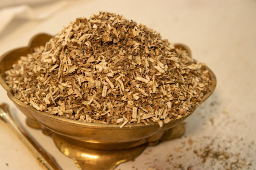 Organic Worm Wood (Artemisia absinthium) – Raine n River Apothecary